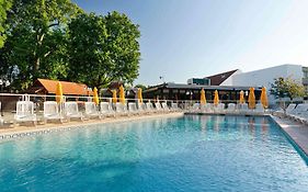 Novotel Saclay